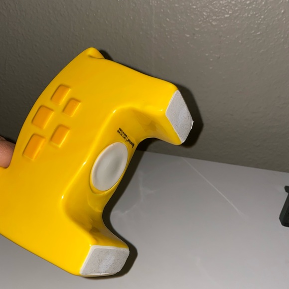 Giraffe piggy Bank - Picture 3 of 3